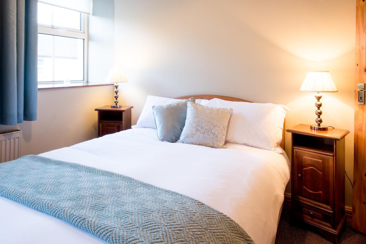 Brennan'S Accommodation Glenties Ngoại thất bức ảnh